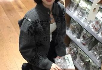 虾米？www.17里的瓜有多神奇？跟我来分享一下吧，哈哈！