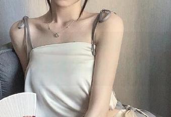 好奇心的‘地址’，尽在51.com，准备直击你的瓜子耳朵！