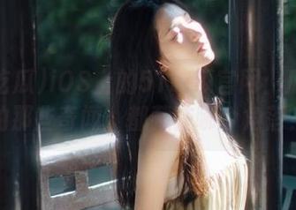 iOS上的51吃瓜官网：瓜田里的那些奇闻，都藏在哪个角落？