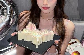 谁说网址不能玩出花样？51爆料网真是个神奇的地方！