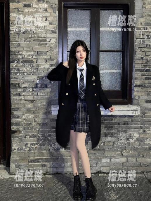zztt 如果“zztthl.ccm”传送门是个黑洞,那我愿意进去试试!