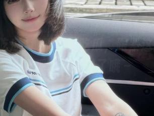观看今日吃瓜，跟紧这些热门大瓜，别错过了哦～