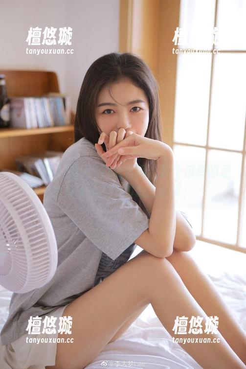 吃瓜17 吃瓜17cg官网:这个瓜真的是吃得太爽了,哎呦我的天!