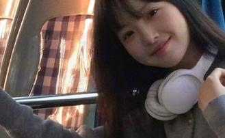 吃瓜17cg：超级方便的八卦地址，真是让人停不下来。