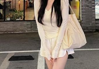 吃瓜17cg发布：那些刺激心跳的八卦瞬间，真的是给我看傻了！
