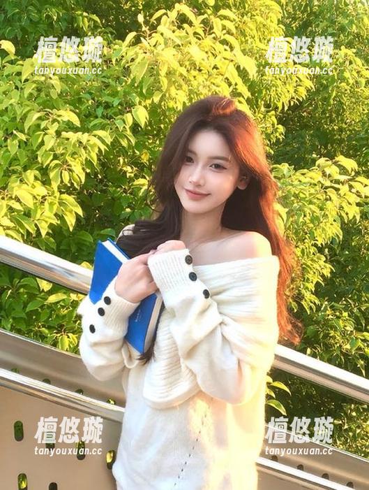 吃瓜天堂 吃瓜天堂官网:吃瓜还是要学会“咀嚼”,小心别被呛到哦!