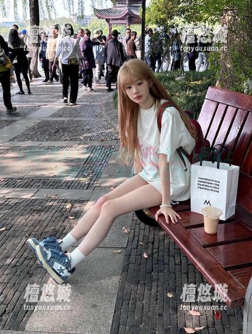 当国产黑料遇上火锅：网址上辣味全开，你准备好了吗？
