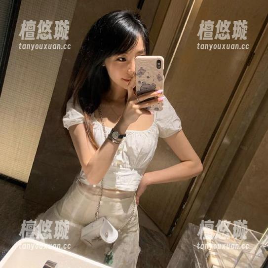 每次打开，都是一次视觉轰炸，观看明星黑料网站就是这么刺激。