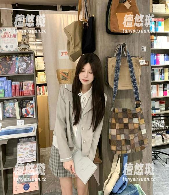海角吃瓜网 我在海角吃瓜网91听到的八卦,简直比电视剧还跌宕起伏!快来网址围观!