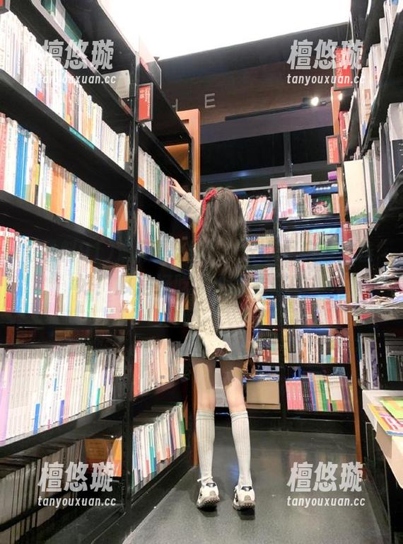 黑料91 最新黑料91,安卓用户请准备好!瓜是好吃,心是要挤的!