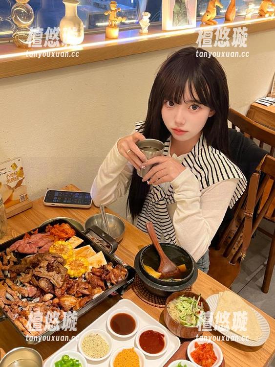 嘘！黑料不打烊tttzzz苹果版的秘密入口，胆子小可别点哦