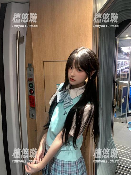 黑料在线：分享超火爆黑料，吃瓜也能高贵优雅！