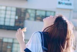 吃瓜群众集结，黑料网发布报告，里面居然有这种八卦，真是让人瞠目结舌！